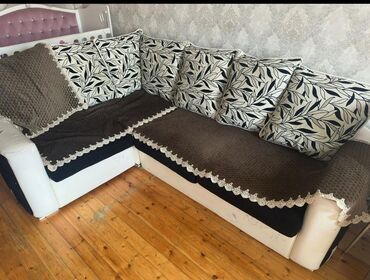 Stullar: Künc divan