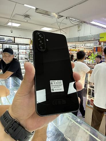 studio display: Samsung Galaxy A26 5G (модель SM‑A266B/DS) - Поддержка 5G - Две — 1