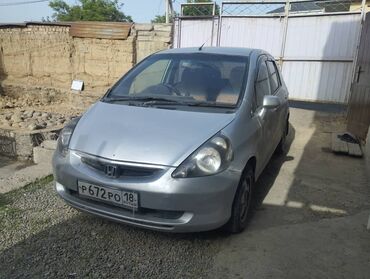 продажа фит: Honda Fit: 2002 г., 1.3 л, Автомат, Бензин, Седан