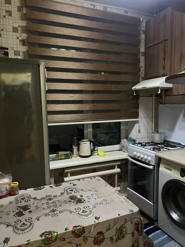 квартира в ипотеку в бишкеке: 2 комнаты, 44 м², Сталинка, 3 этаж, Евроремонт