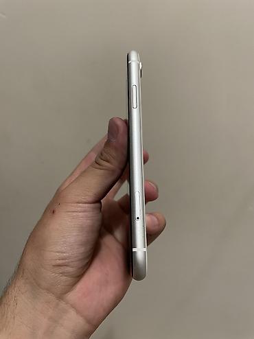 iphone xr 10: IPhone Xr, Новый, 128 ГБ, Белый, Чехол, 78 % — 4