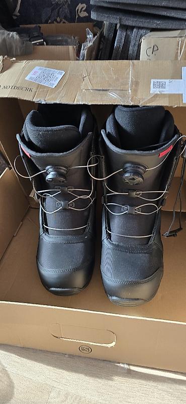 Другие товары для зимнего спорта: Горнолыжные аксессуары. 1) Перчатки для снега/катания: - Черные — 13