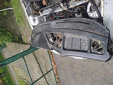 Delovi enterijera: INSTRUMENT TABLA BMW E34 2,0 | Tabla BMW e34 — 2