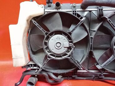 Радиаторы: Радиатор охлаждения двигателя SUBARU (б/у) ОРИГИНАЛЬНАЯ — 8