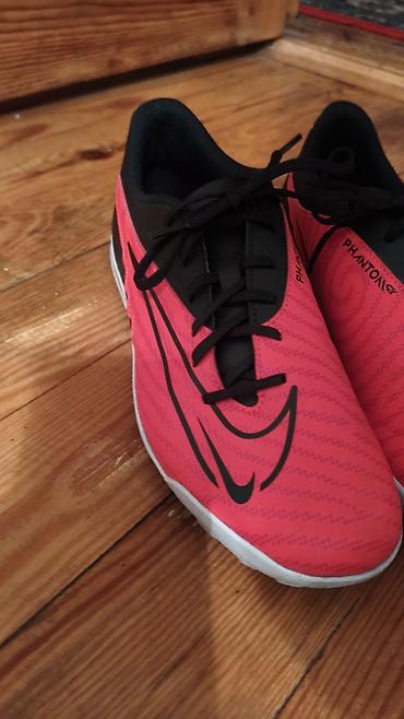 Butslar: (Tam Arginaldi)Kişilər üçün butslar – Nike Phantom GX Club TF (model — 2