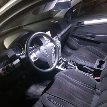 Opel: Salam maşın ela veziyyetdedir maşında 4 teze teker qoyulub akrmiyator — 12
