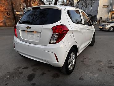 Chevrolet: Chevrolet Spark: 2021 г., 1 л, Автомат, Бензин, Хэтчбэк — 4