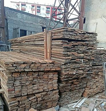 Taxta lövhələr və dirəklər - Material: təbii ağac taxtalar - Ölçülər