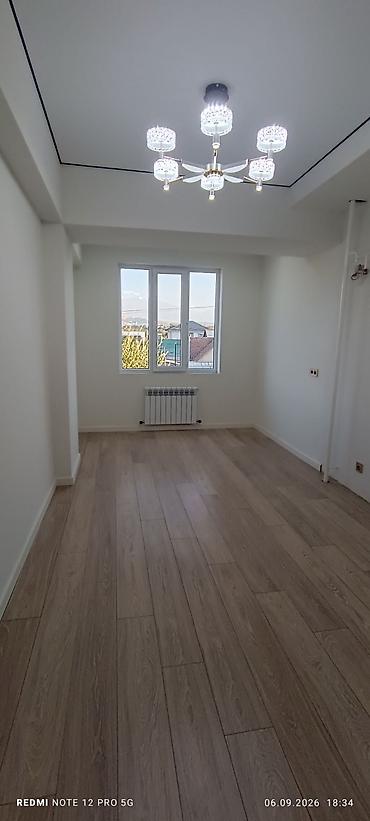 комната с подслением: 45 м², Без мебели — 1