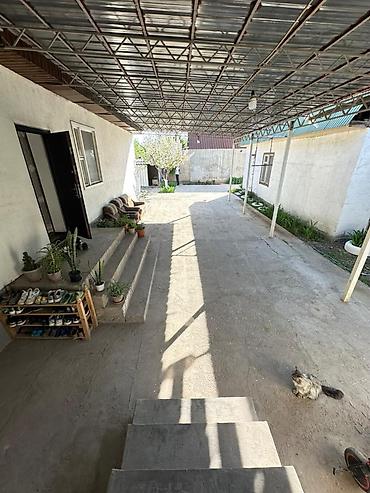 Продажа коттеджей и домов: 🔥Срочно продается дом🔥 🏡Район: Ак Босого ✅ Дом 180м2 ✅Участок:6 соток — 3