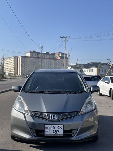 фит меняю: Honda Fit: 2011 г., 1.5 л, Вариатор, Бензин, Хэтчбэк