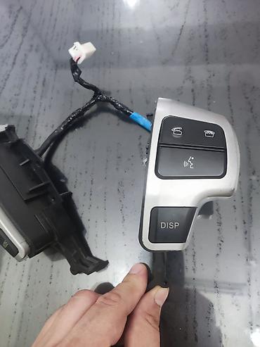 Düymələr: Toyota sükan idarəetmə düymələri dəsti.Multirul Məhsul təsviri: - — 1