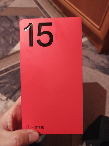 OnePlus: OnePlus 13T, Б/у, 256 ГБ, цвет - Серебристый, 2 SIM — 2