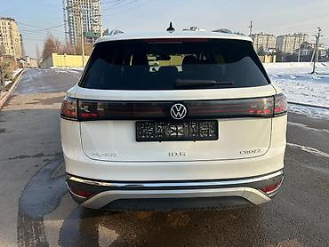 Volkswagen: Volkswagen ID.6: 2021 г., Электромобиль — 6