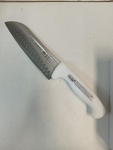 мусаты: Нож Santoku Tramontina Profissional 7" (около 18 см) - Тип: кухонный — 1