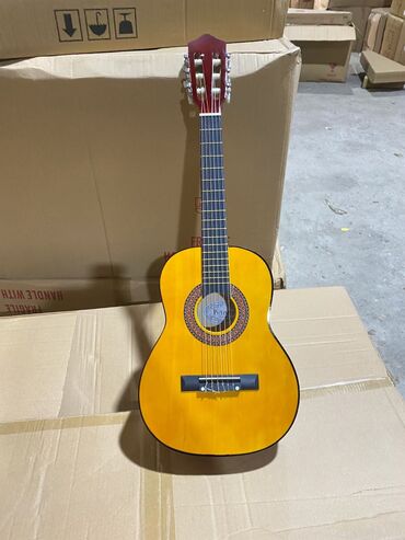 �������������� ���������� ������������ в Кыргызстан | Гитары: Новые Классические гитары 34,36 38,39 размера с широким грифом и