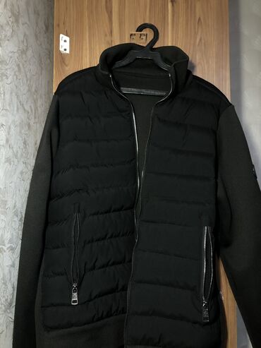 Куртки: Мужская куртка, L (EU 40), Moncler, Б/у, цвет - Черный, Самовывоз