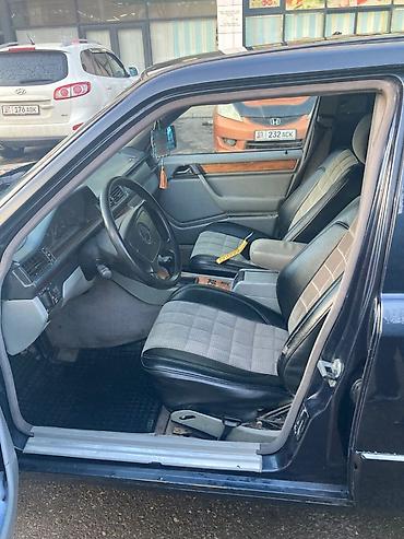 Mercedes-Benz: Mercedes-Benz E-Class: 1995 г., 2.2 л, Автомат, Бензин, Седан at lalafo.kg — 6 Mercedes-Benz: Mercedes-Benz E-Class: 1995 г., 2.2 л, Автомат, Бензин, Седан — 6