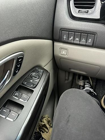 Kia: Kia Carnival: 2017 г., 2.2 л, Автомат, Дизель, Минивэн — 6