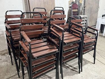 Masa və oturacaq dəstləri: Balkon üçün, Yeni, Açılmayan, Dördbucaq masa, 12 stul — 23