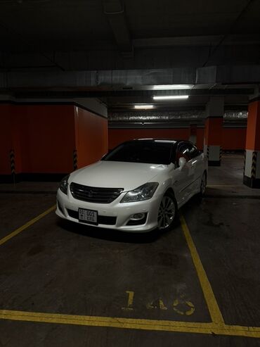 тойота фураннер: Toyota Crown: 2008 г., Гибрид, Седан