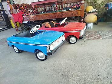 детский машна: Детский педальный автомобиль «АЗлК 19-91» (ретро) также есть москвич — 8