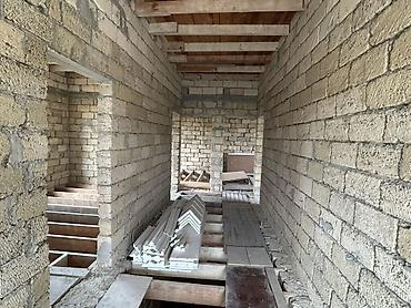 Həyət evi alıram: Satılır: həyət evi/proyekt - İki mərtəbəli tikili, monolit-beton — 3