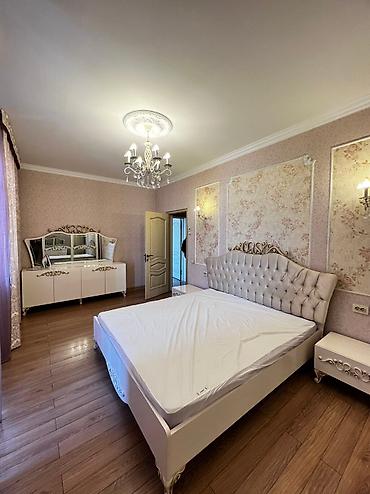 Долгосрочная аренда квартир: 3 комнаты, Риэлтор, Без подселения, С мебелью полностью — 8