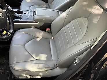 Toyota: Toyota Highlander: 2021 г., 2.5 л, Автомат, Гибрид, Внедорожник — 14