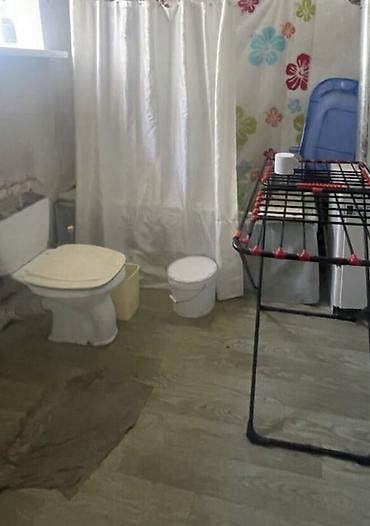 Продажа домов: 3 комнаты, 65 м², 4 соток, Бишкек, Маевка с. Собственник — 9