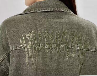 Джинсовые куртки: Джинсовая куртка, Свободная модель, С вышивкой, Все размеры — 3