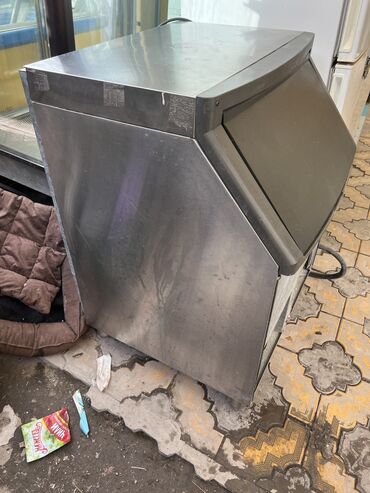 Другое холодильное оборудование: Продаю ледогенератор 80 кг в сутки работает хорошо с гарантией цена