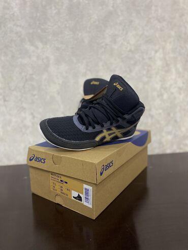 Кроссовки и спортивная обувь: Абсолютно новые Asics Matflex 6 Размер 39-40 25.0см Покупал из Америки