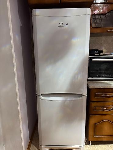 Soyuducular: İşlənmiş 2 qapılı Indesit Soyuducu Satılır, rəng - Ağ — 1