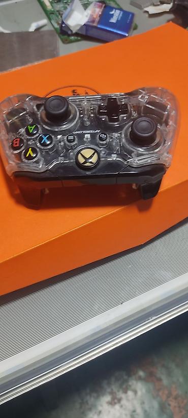xbox one gamepad: Без проводной геймпад AFTERGLOW Prismatic Wired Controller для Xbox — 1