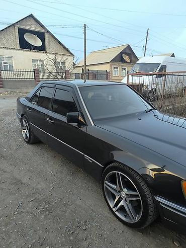 124 купе: Mercedes-Benz W124: 1994 г., 2.2 л, Механика, Бензин, Седан — 4