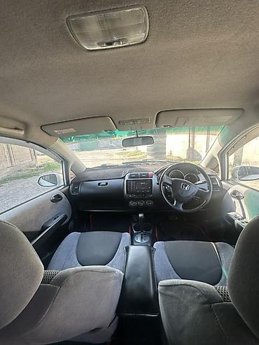 клаксон сигнал: Honda Fit: 2003 г., 1.3 л, Автомат, Бензин, Хэтчбэк — 3