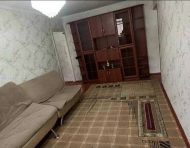 Продажа домов: 3 комнаты, 58 м², 104 серия, 2 этаж, Косметический ремонт