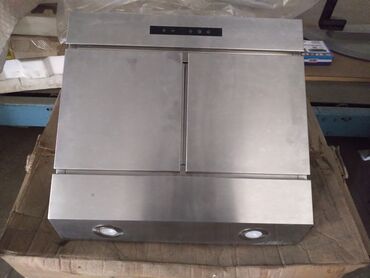 Динамики и колонки: ТВ ., муз.центр (аукс), автомагн.,швейн.машинка.,вытяжка — 4