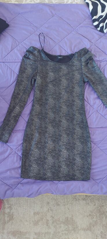haljina za mamu i cerku: Novo. Haljinica velicina XS/S. Rastegljiva moze i za manji M. Cena 900