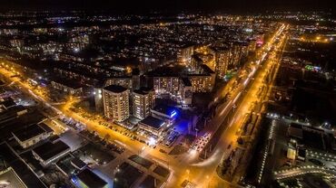 Продажа квартир: 3 комнаты, 75 м², 106 серия, 8 этаж, Старый ремонт