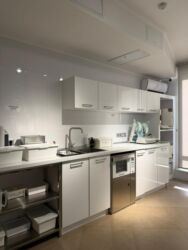 Медицинские центры: 🏢 Продаётся идеальное коммерческое помещение — 412,6 м² ЖК «Лондон» | — 9