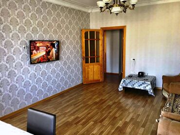 Köhnə tikili: Bakı, Ağ şəhər, 3 otaqlı, Köhnə tikili, 80 kv. m — 1