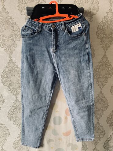мужские джинсы с дырками: Джинсы
