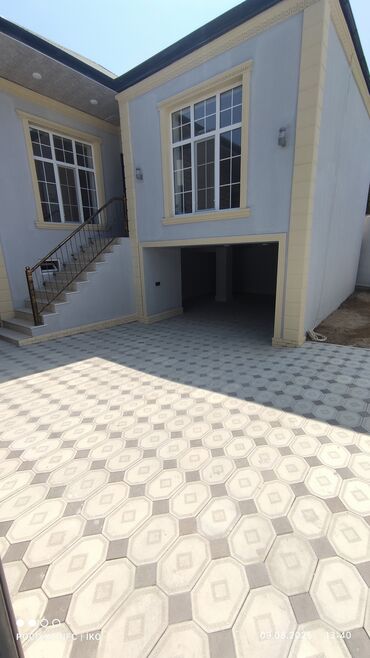 Həyət evləri və villaların satışı: Binə 4 otaqlı, 110 kv. m, Yeni təmirli — 24