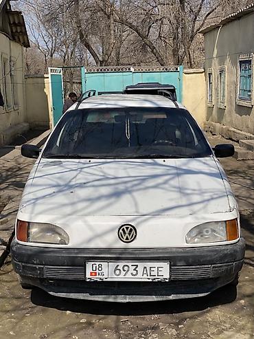 Volkswagen: Volkswagen Passat Variant: 1989 г., Механика, Универсал — 4