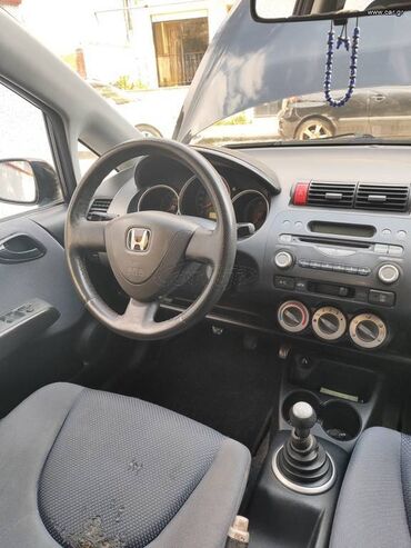 Honda: Honda Jazz: 1.3 l. | 2004 έ. Χάτσμπακ at lalafo.gr — 9 Honda: Honda Jazz: 1.3 l. | 2004 έ. Χάτσμπακ — 9