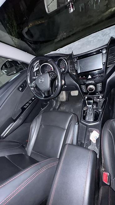 ssang: Ssangyong Tivoli: 2018 г., 1.6 л, Автомат, Дизель, Кроссовер — 9