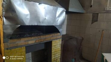 Restoran, kafelər: 90 kv hər şəraiti olan kafe icarəyə verilir, Təndilri var, üstündə — 3