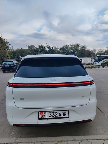 машинелер: Lixiang L6: 2025 г., 1.5 л, Автомат, Гибрид, Кроссовер — 3